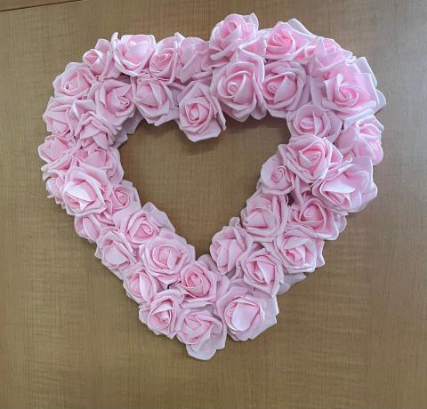 Valentine heart wreath 
